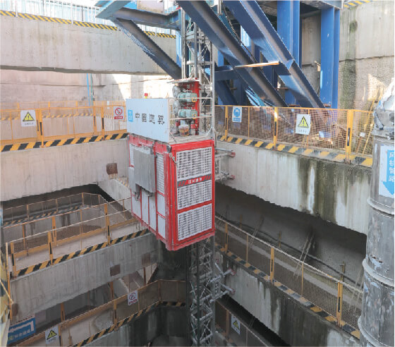 特種（多領(lǐng)域）下行施工升降機